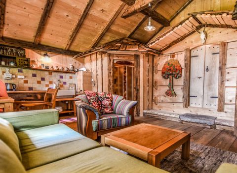 Rozprávkové leto s rodinou v tatranskej Vile Maria len kúsok od Chodníka korunami stromov.