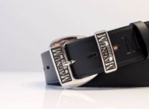 Kožené opasky  značky Wild a Magnum v rôznych dĺžkach, farba hneda a čierna.