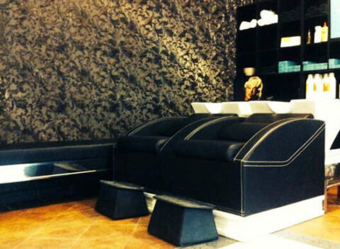 Poukážka na všetky kadernícke služby v SALON IX. v Banskej Bystrici - Tím profesionálnych kaderníkov