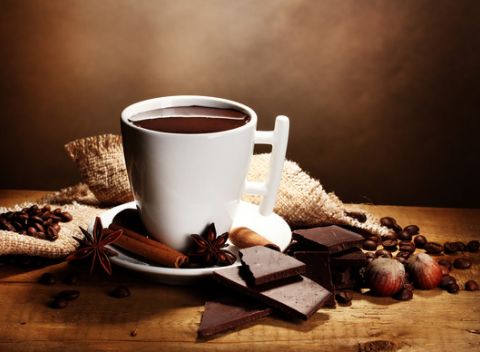 Absolútna bomba endorfínov - lahodná horúca čokoláda počas zimných dní v Barbakan Bar.