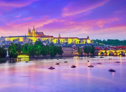 Štvorhviezdičkový hotel U Divadla**** v Prahe s okúzľujúcou atmosférou a prekvapivo lacnými obedmi.