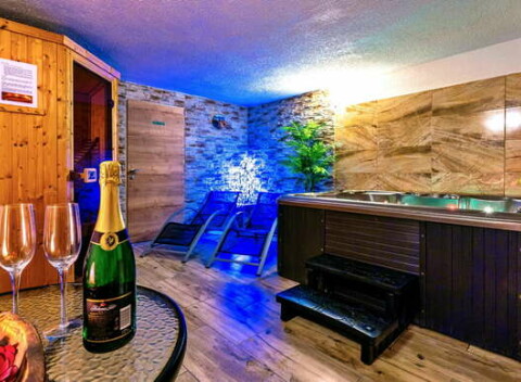 Hotel Stará Škola na Šumave s polpenziou, vstupom do infrasauny alebo privátnym wellness