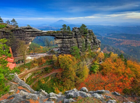 České Švajčiarsko len 5 km od Pravčickej brány: Hotel U Zeleného stromu *** s polpenziou a biliardom