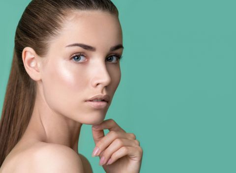 Hĺbkové či omladzujúce ošetrenie pleti alebo luxusné ošetrenie očného okolia.