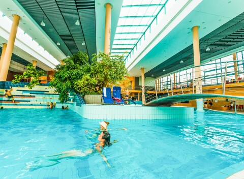 Ostrihom: Szent Adalbert Hotel Szent György Ház *** so vstupom do termálnych kúpeľov + polpenzia