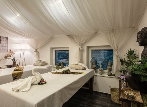 Krkonoše: Pytloun Hotel Harrachov **** s polpenziou a wellness s výhľadom na Čertovu horu