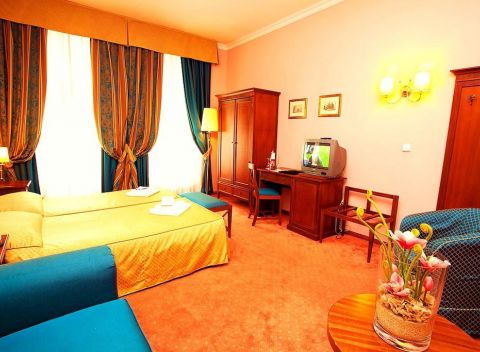 Praha s ubytovaním v Hoteli Louis Leger****, len pár minút od Václavského námestia.