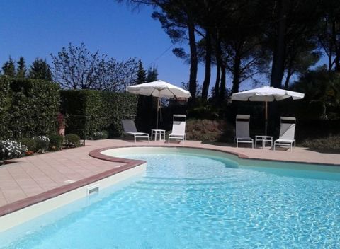 Toskánska dovolenka s voľným vstupom do bazéna, raňajkami a dieťaťom do 6 rokov vo Ville Bianca.