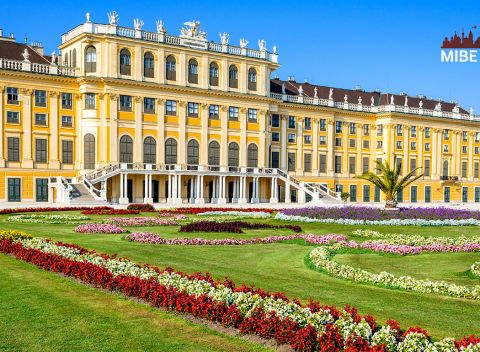 1-dňový zájazd na nákupy v obchode Primark a návšteva veľkonočných trhov vo Viedni.