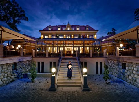 5-hviezdičkový hotel Albrecht v rezidenčnej štvrti Bratislavy vás pozýva na luxusný víkend.