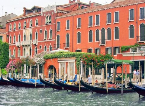 Spoznajte čaro Benátok s komfortným ubytovaním v Hoteli Ariston***.