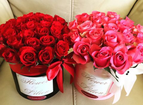 Kytica kvetov to povie rovno za vás. Kvetinový box ruží, 15-33 ks podľa vlastného výberu farby.