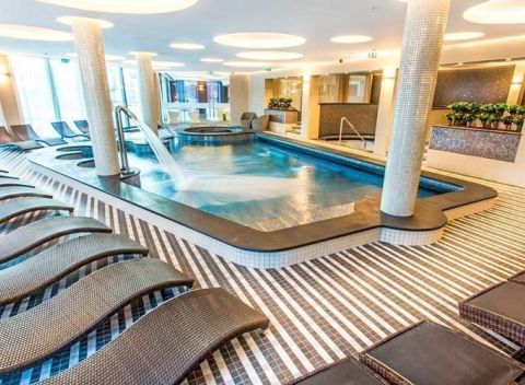 Balaton: luxusný pobyt v Aura Hoteli **** s neobmedzeným wellness a polpenziou.