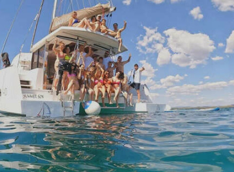 Limitovaná ponuka: Pobyt na jachte - zážitková plavba s ubytovaním a programom v Chorvátsku