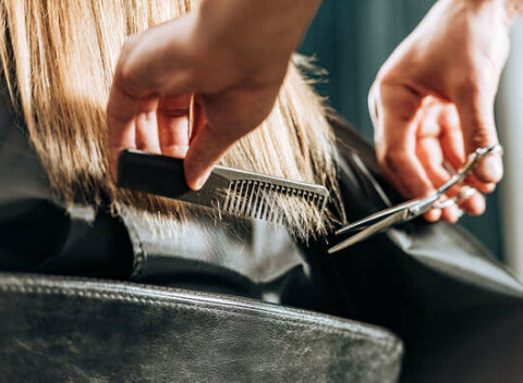 Profesionálne kadernícke služby v Ondis Studio hair design - strihanie, farbenie a melír od skúsených hairstylistiek