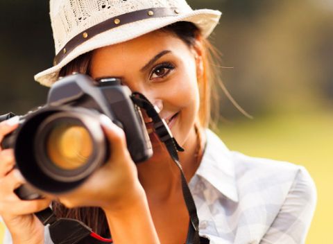 12-hodinový kurz fotografovania. Pod vedením profesionálnych fotografov sa naučíte teóriu i prax.