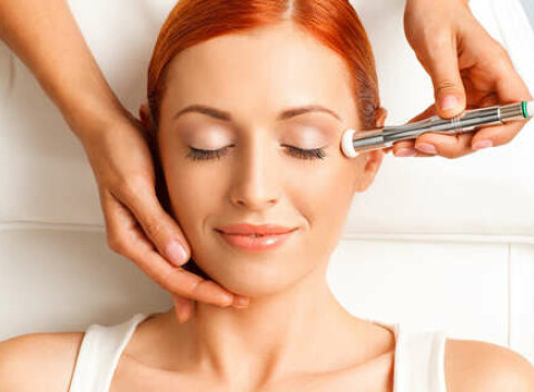 5D lifting tváre pre vypnutú a viditeľne mladšiu pleť