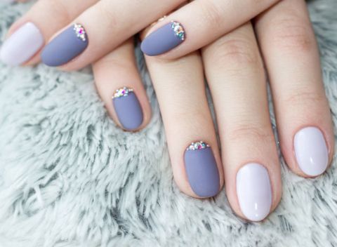 Gélové nechty (nové alebo dopĺňačka) - ako ozdoba každej upravenej ženy.
