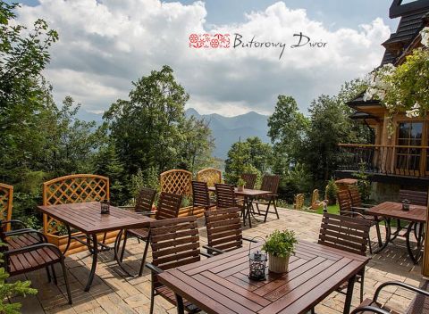 Dovolenka v Poľsku: Pobyt v hoteli Butorowy Dwór pre 2-4 osoby s raňajkami.
