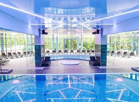 Eger v novom hoteli priamo v historickom centre mesta s wellness a raňajkami.