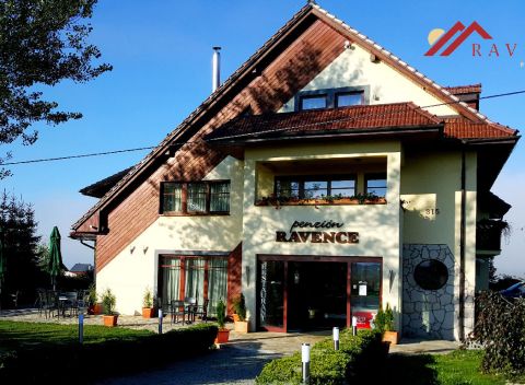 Dovolenka v Penzióne Ravence*** pri Liptovskej Mare so skvelými zľavami do vybraných aquaparkov.