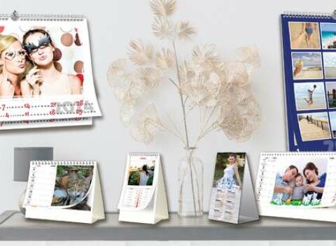 Kvalitné stolové a nástenné kalendáre 2024 z vašich fotografii v rôznych veľkostiach