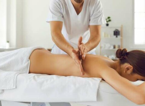 Celotelová manuálna lymfodrenáž alebo zoštíhľujúca masáž - formovanie postavy a detoxikácia tela