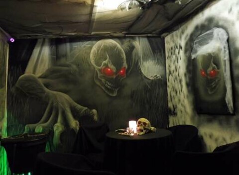 Útek z DIVNÉHO DÚPÄŤA v hororovej Escape room ZAZITO.OOO