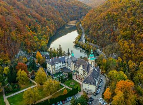 Wellness pobyt v šľachtickej atmosfére kaštieľa s polpenziou a welcome drinkom, len 10 km od Miskolca