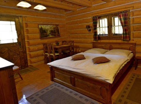 Oddych v nádhernej prírode Jánskej doliny. Pobyt pre 2 až 4 osoby či prenájom zrubu - Zrubový Raj.