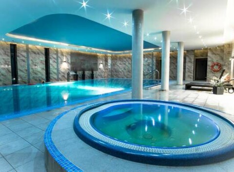 Husacina a goralská hostina vo wellness hoteli Bachledówka & SPA*** s výhľadom na Tatry a živou hudbou