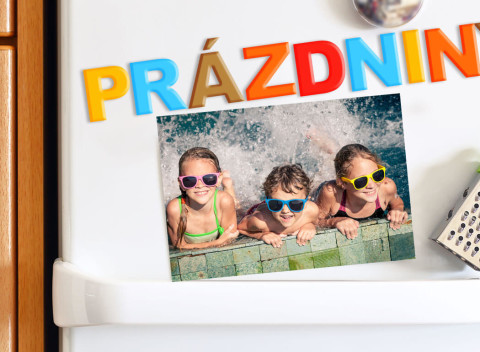 Magnetky, pozdravy či pohľadnice s vlastnou fotografiou v rôznych rozmeroch. Jedinečný suvenír z vašej dovolenky.