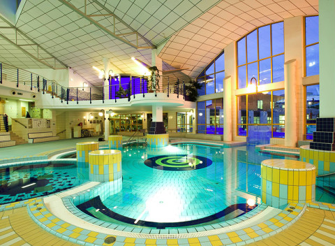 Perla medzi kúpeľnými mestami – Sárvár v hoteli v samom centre mesta s raňajkami aj na celý týždeň.