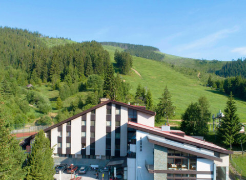 Turistická dovolenka v lone prírody Nízkych Tatier, ubytovanie v hoteli Barbora*** s polpenziou.