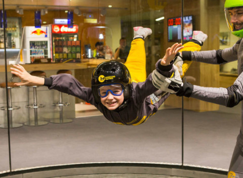 Úžasný zážitok z lietania a voľného pádu v Hurricane Factory Tatralandia - balíky pre každého.