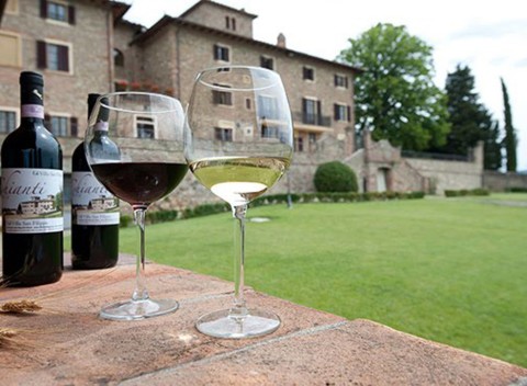 Dovolenka v Toskánsku v romantickej vile Villa San Filippo uprostred viníc a olivových hájov.