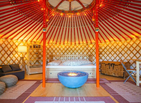Romantický pobyt na Liptove v originálnej Jurte pod Kriváňom s fínskou saunou, raňajkami a vonkajším ohniskom