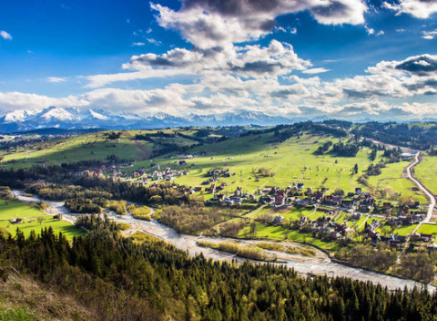 Víkendový oddych s rodinou v penzióne Dziubas len 3 km od kúpeľov Terma Bania.