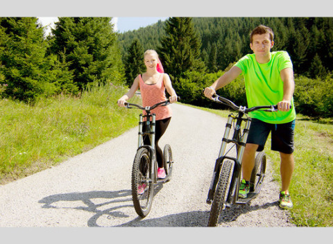 S vetrom o preteky na kolobežke alebo na káre vo Veľkej Fatre. Zjazd podľa vybraného variantu.