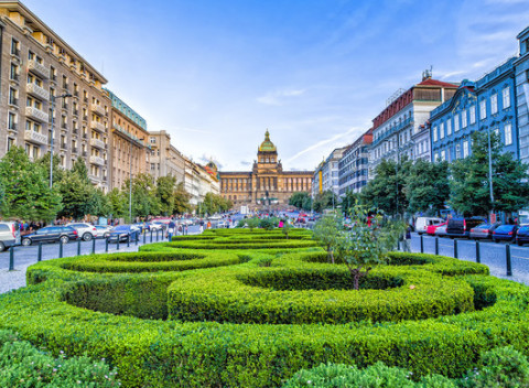 Komfortný Hotel Aladin*** v pokojnej lokalite blízko centra Prahy s raňajkami.