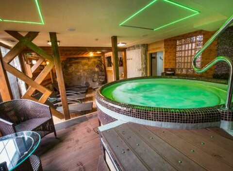 Relax na Kysuciach v penzióne pri Trojičke*** s polpenziou a wellness