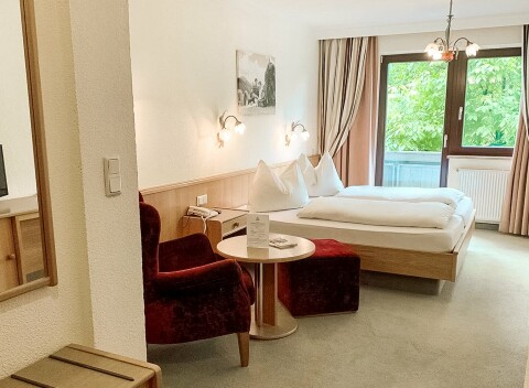 Tirolsko aktívne v Hoteli zum Lamm *** s raňajkami a wellness + vstup do outdoorového parku a na bouldering