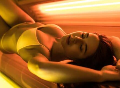 Permanentka do turbosolária v Sun Studio - Ver­tikálne solárium s novinkou VibraSystém