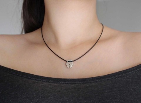 Šperky pre milovníkov štvorlabkových stvorení. Navrhnuté a vyrobené na Slovensku.