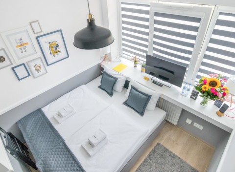 Krakov v Corner Hoteli *** priamo v centre v apartmáne s kuchynkou a raňajkami.