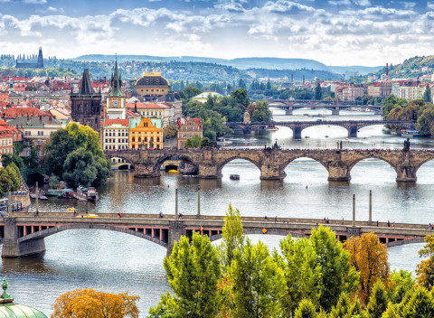 Česká metropola ako na dlani! Praha pre dvoch v Plaza Alta Hoteli**** s raňajkami.
