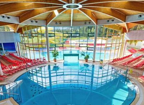 Termálny aquapark Meander Oravice s celoročnými bazénmi