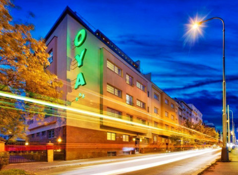 Romantická Praha v hoteli Oya*** neďaleko centra mesta a Vyšehradu, bohaté raňajky v cene.