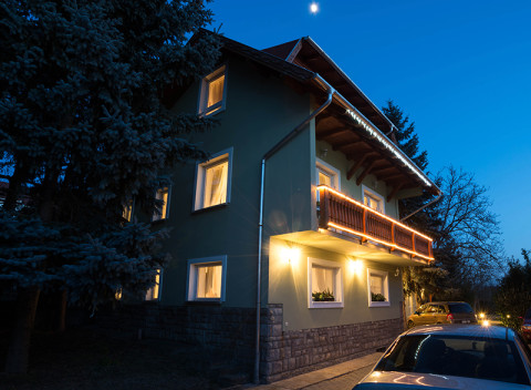 Jedinečné termálne jazero Hévíz v penzióne s neobmedzeným wellness, fitness a raňajkami.