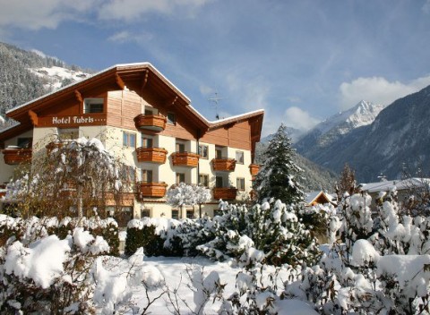 Lyžovačka v Sand in Taufers v 4* hoteli pre dvoch s polpenziou a wellness.